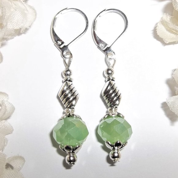 wvluckygirl Jewelry - Light Green AB Aurora Borealis Earrings Beaded Dangle Drop Elegant Set Gift 7330